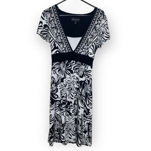 Connected apparel dress size 10